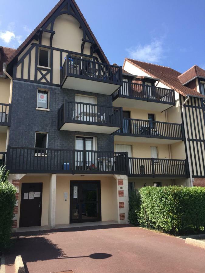 T2 Jardinet, Acces Direct Plage Cabourg Eksteriør bilde